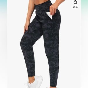 🎀5/$25🎀 The Gym People black camo joggers yoga pockets like new women large